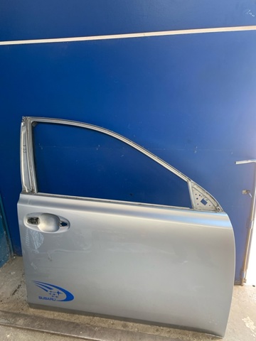 Пасажирські передні двері 60009AJ0229P SUBARU