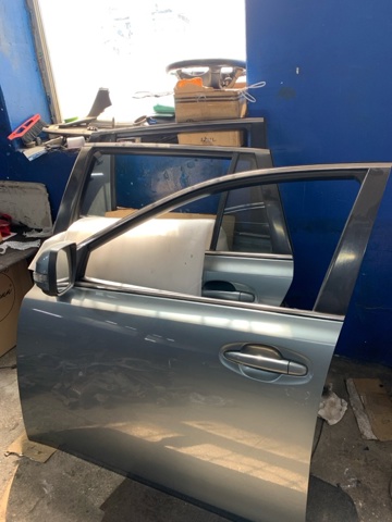 Дверь передня ліва 60009AJ0309P SUBARU