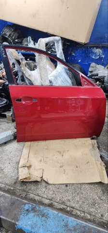 Дверка передня права 60009FG0209P SUBARU