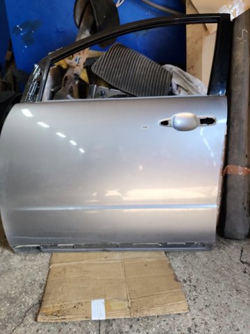 Водійські двері 60009XA01A9W SUBARU