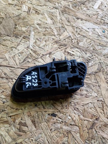Ручка правих передніх дверей 61051SA021ML SUBARU
