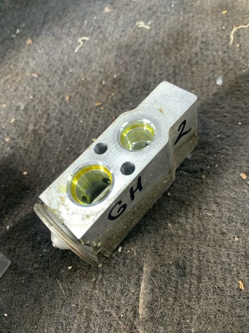 Клапан TRV, кондиціонера 73531FE000 SUBARU