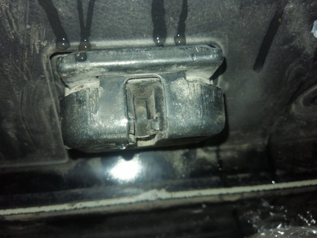Центральний замок багажника 812303E001 HYUNDAI