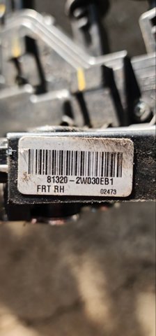 Замок двері правої передньої 813202W030 HYUNDAI