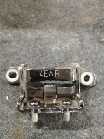 Петля задніх дверей, правих 824004EA0A NISSAN
