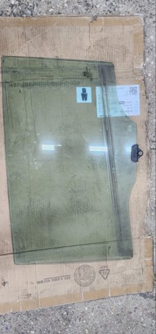 Скло заднє ліве 834113U000A HYUNDAI