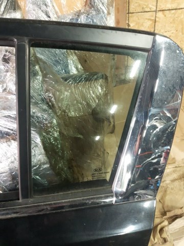 Куточок задніх лівих дверей 834173U010A HYUNDAI