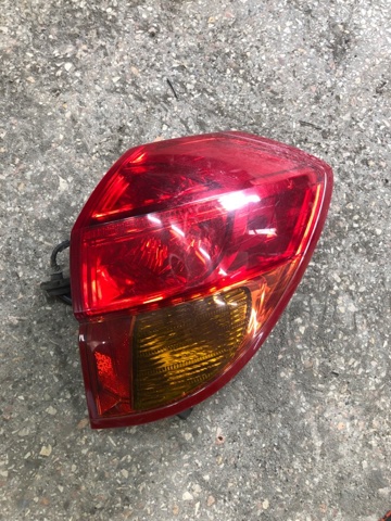 Задні ліхтарі 84201AG000 SUBARU