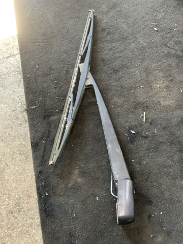 Щітка склоочисника задня 86542AG080 SUBARU