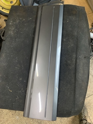 Молдинг передніх лівих дверей 877303E500V9 HYUNDAI