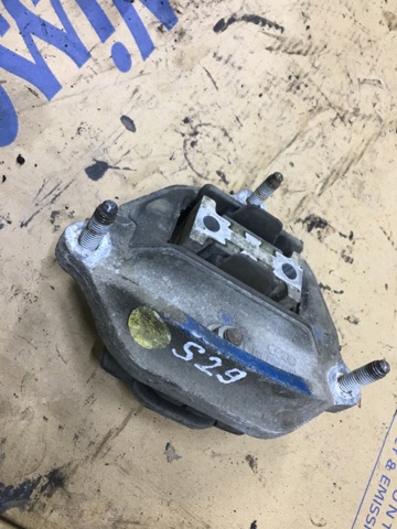 Підвіска КПП 8K0399151DN VAG