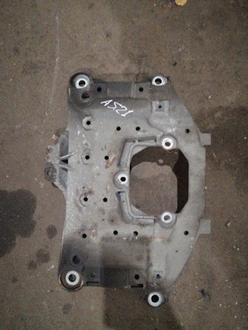 Кріплення кпп 8K0399263BK VAG