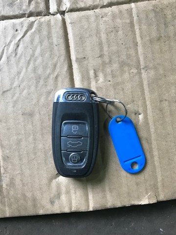 Ключ замка запалювання 8K0959754DTKE VAG