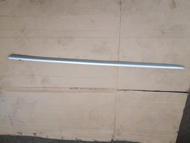 Молдинг передніх лівих дверей 91012AG010NN SUBARU