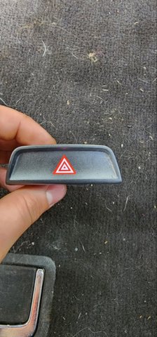 Кнопка включення аварійної сигналізації 937903U010AK5 HYUNDAI