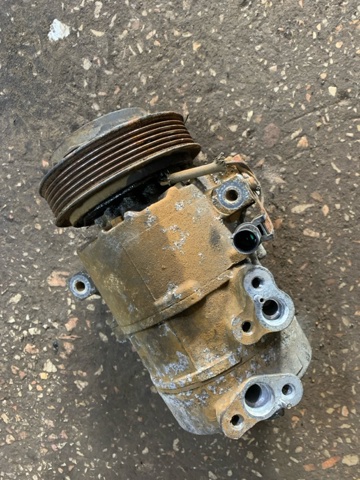 Компресор системи кондиціювання 977012P110 HYUNDAI