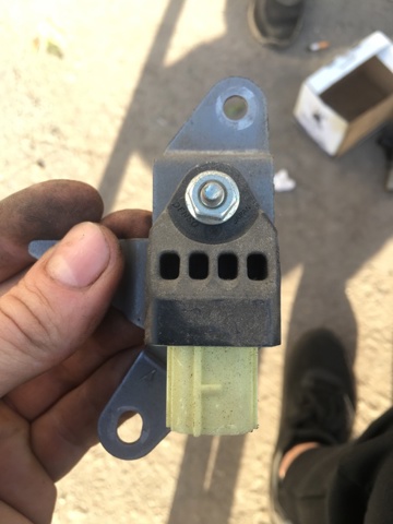 Датчик Айрбег передній 98235AG060 SUBARU