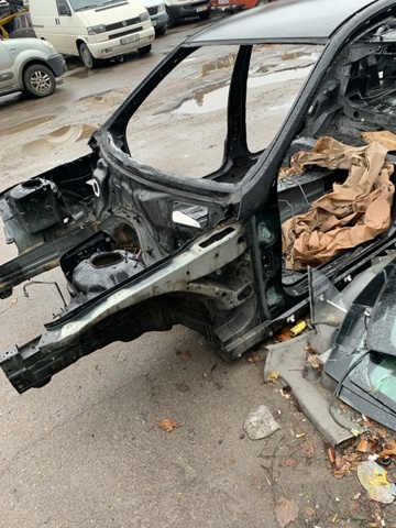 Лонжерон рами передній лівий A2126203300 MERCEDES