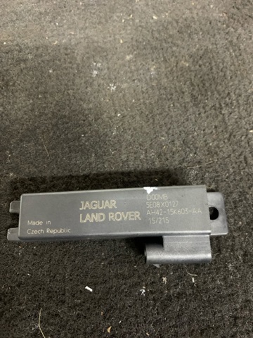 Антена на дах AH4215K603AA JAGUAR