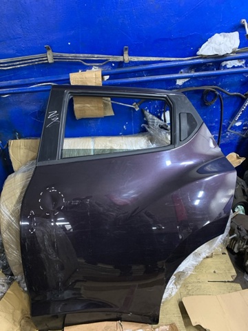 Двері пасажирськи задні ліві H2101BA6MA NISSAN