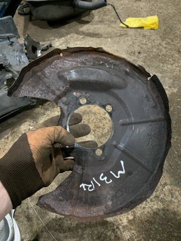 Захист гальмівного диска заднього, лівий KD4526271 MAZDA