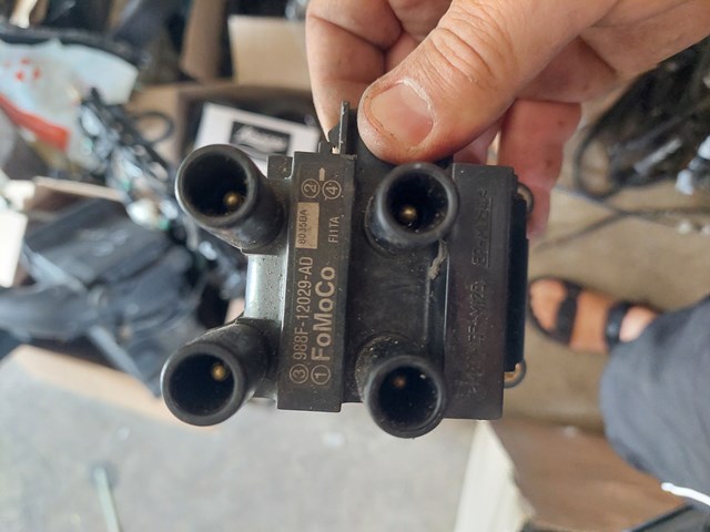 Котушка 1067601 FORD