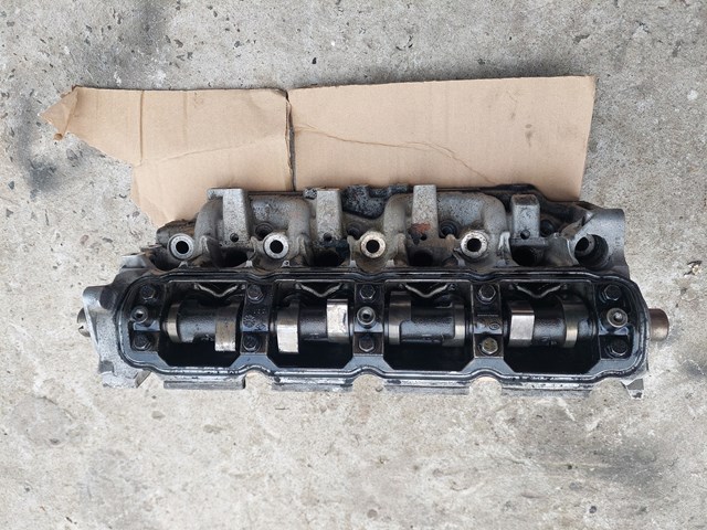 Головка циліндрів 11041AW300 NISSAN