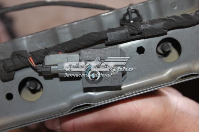 Датчик Ейрбег передній 13502577 GM