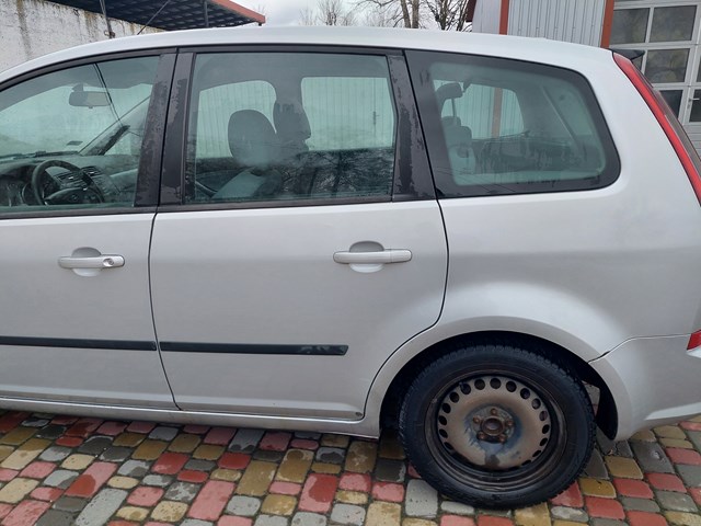 Скло багажного відсіку, ліве 1382229 FORD