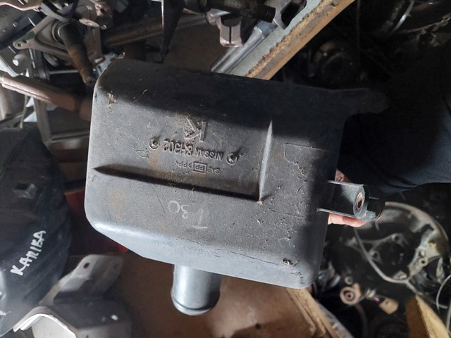 Резонатор повітряного фільтра 165858H302 NISSAN