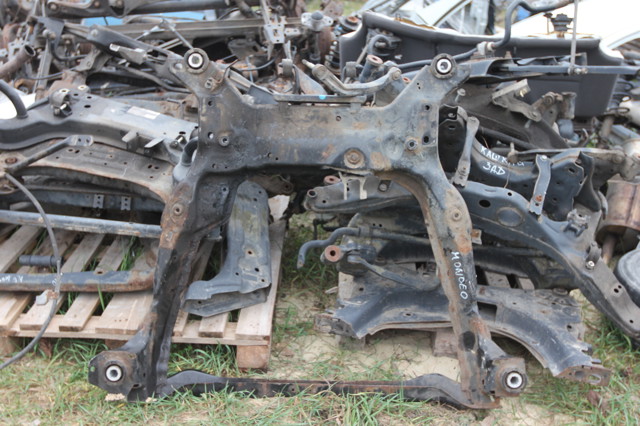 Балка передньої підвіски, підрамник 1863637 FORD