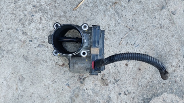 Блок дросельної заслінки 25183238 OPEL