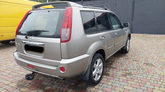Задні ліхтарі 26550EQ00A NISSAN