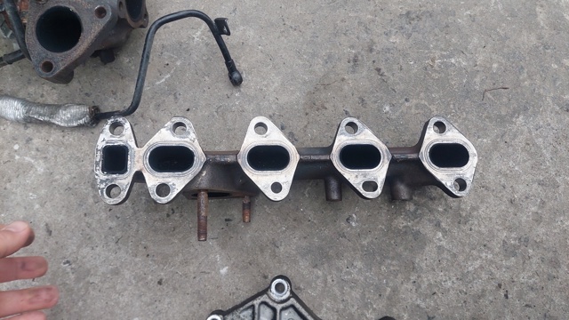 Колектор випускний Hyundai Santa Fe 3