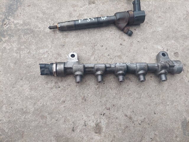 Паливна рампа 314002A420 HYUNDAI