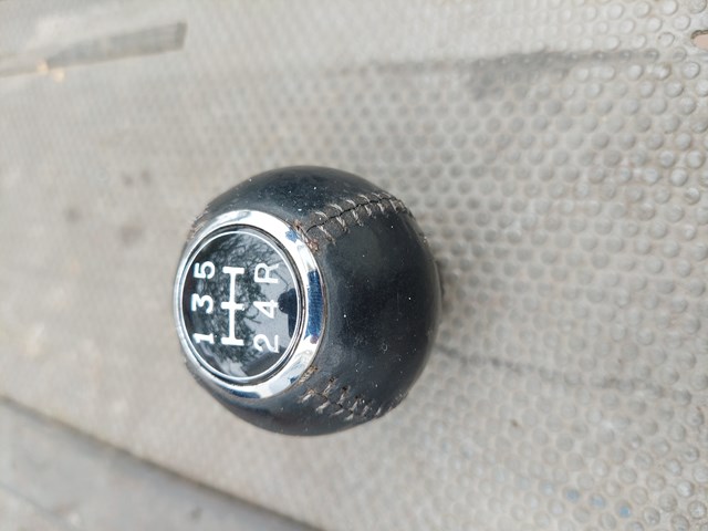 Ручка важеля коробки передач 437112F100 HYUNDAI