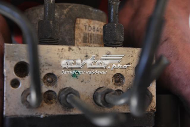 Блок керування АБС (ABS) 476601KD0A NISSAN