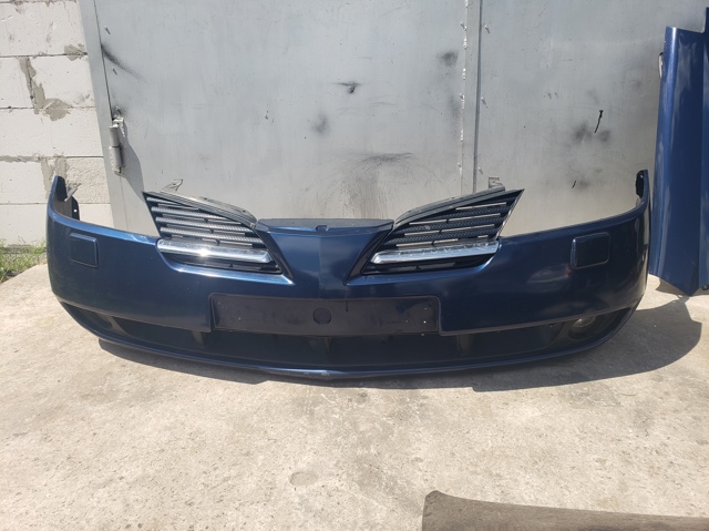 Бампер передній в зборі 62022AU340 NISSAN