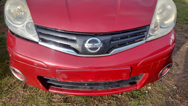 Бампер передній в зборі 62022BH00H NISSAN