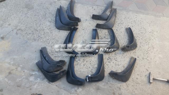 Бризговики крила 638559U000 NISSAN