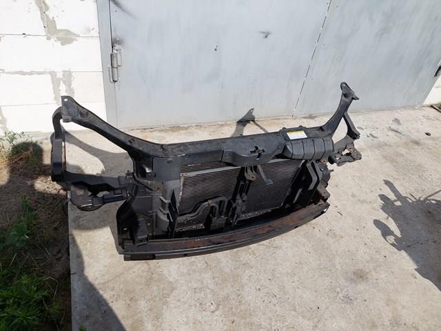 Установча панель передня 641012E001 HYUNDAI