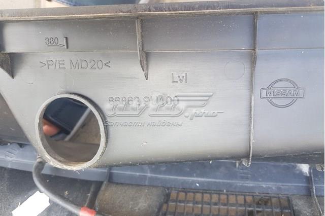 Водостік лобового скла, жабо 668629U100 NISSAN