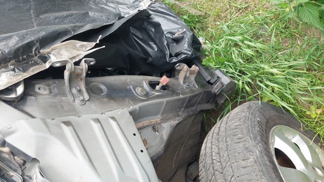 Дверний шарнір водійських дверей 67460SWWE01ZZ HONDA