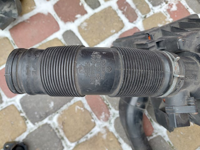 Повітряний патрубок витратоміра 6Q0129684C VAG