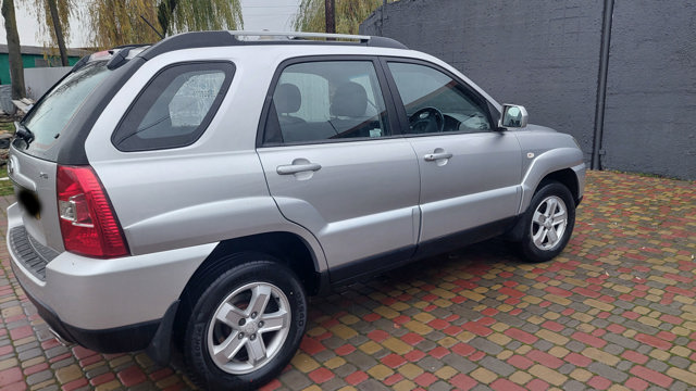 Стійка центральна, права 714021F1B1 HYUNDAI