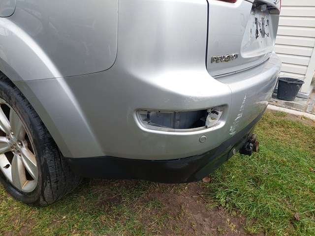 Кут бампера заднього лівий 7410EZ PEUGEOT