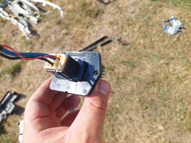 Резистор обігрівача 7802A006 MITSUBISHI