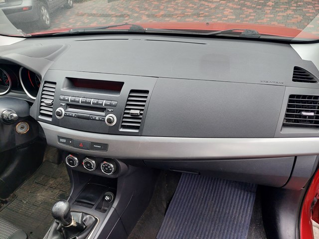 Ящик для документів, кишеня боковини 8006A119XA MITSUBISHI