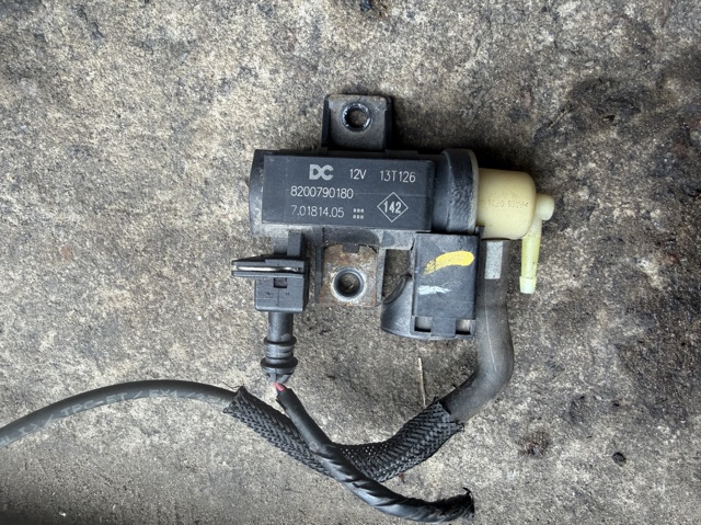 Перетворювач тиску (соленоїд) наддуву / EGR 8200790180 NISSAN