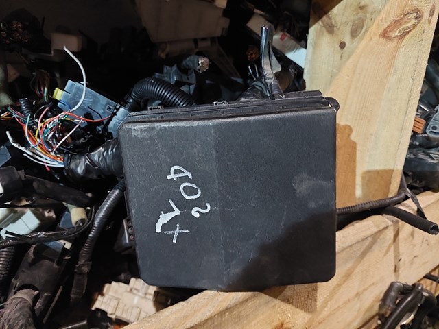 Коробка запобіжників 8565A111 MITSUBISHI